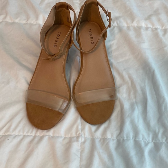 Torrid Tan Sandals Minimalist Design - Picture 8 of 9
